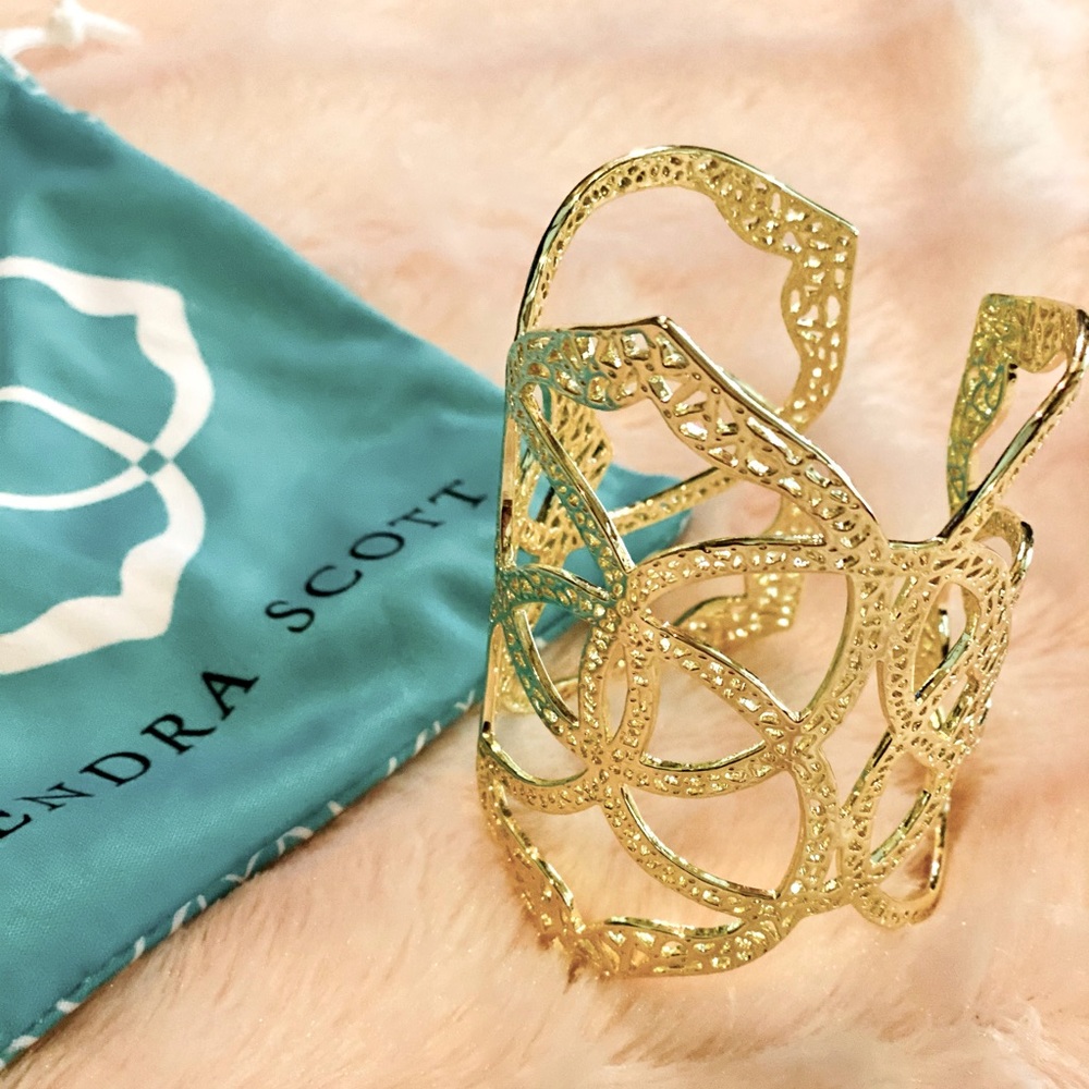 Kendra Scott Gold Roni Cuff ⭐️